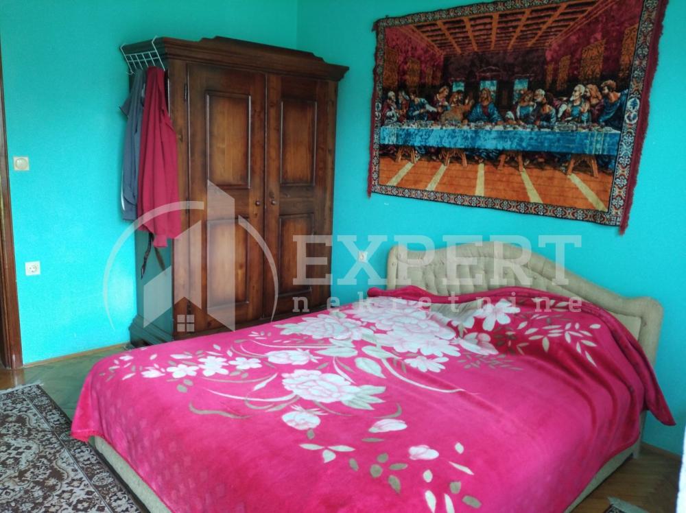 Slika 6 - Knjazevačka,  Kuća na prodaju, 301m2, 250.000€