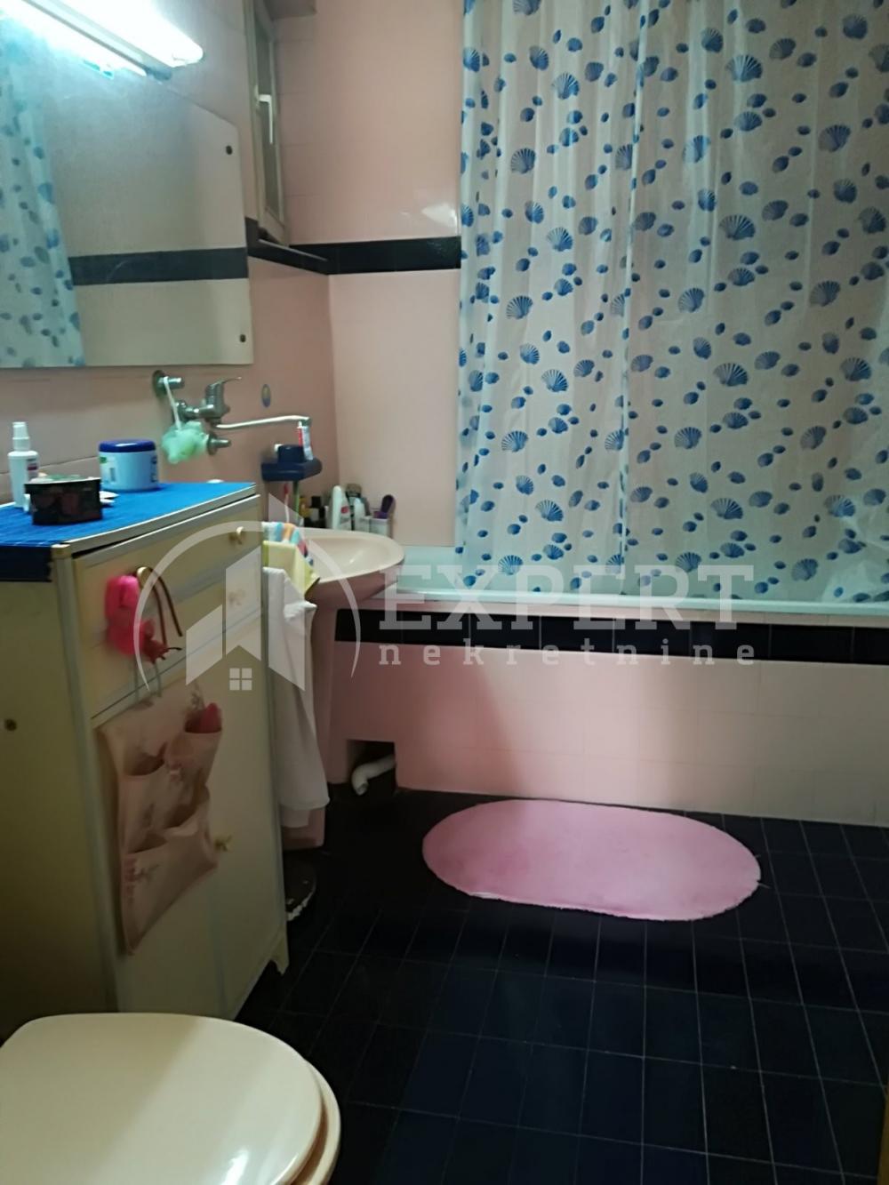 Slika 5 - Vojvode Tankosića,  Kuća na prodaju, 270m2, 400.000€