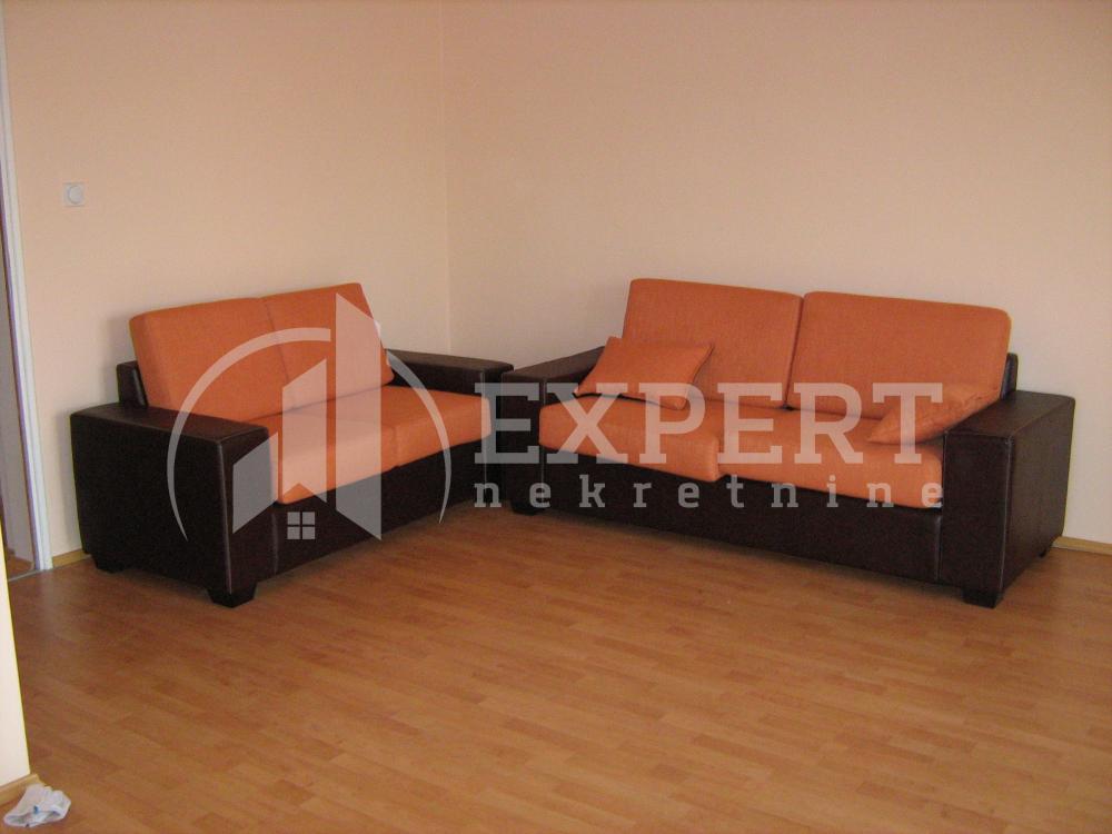 Slika 4 - Knjaževačka,  Kuća na prodaju, 239m2, 220.000€