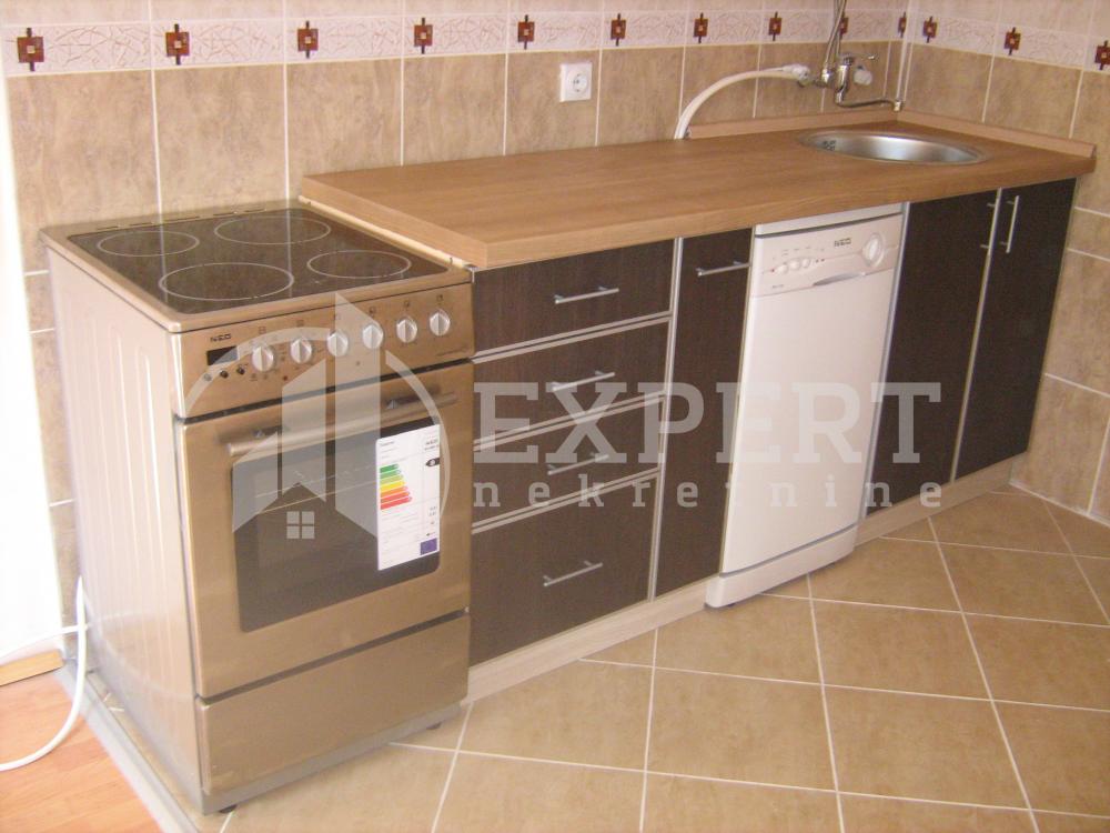 Slika 0 - Knjaževačka,  Kuća na prodaju, 239m2, 220.000€