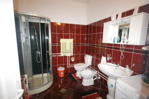 Slika 0 - Moravska, Kuća na prodaju, 243m2, 134.000€