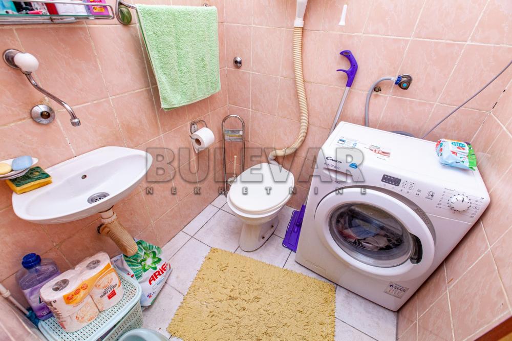 Slika 3 - Bulevar dr Zorana, Četvorosoban stan na prodaju, 86m2, 109.300€