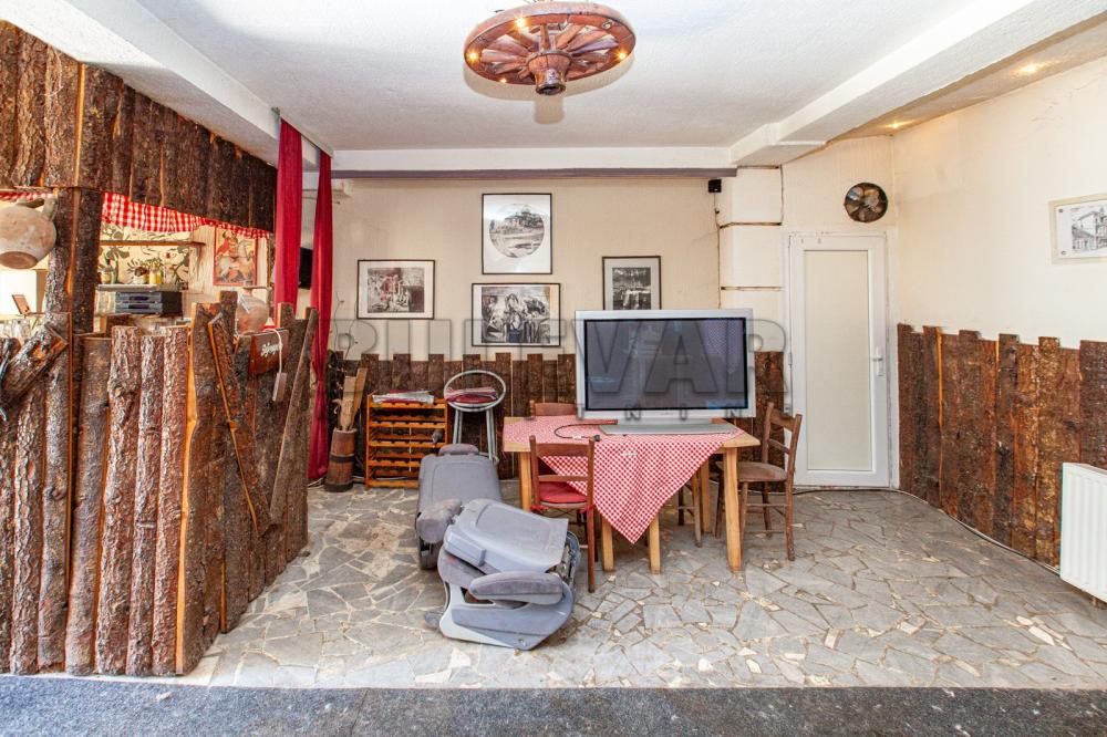 Slika 8 - Primorska,  Kuća na prodaju, 324m2, 566.500€