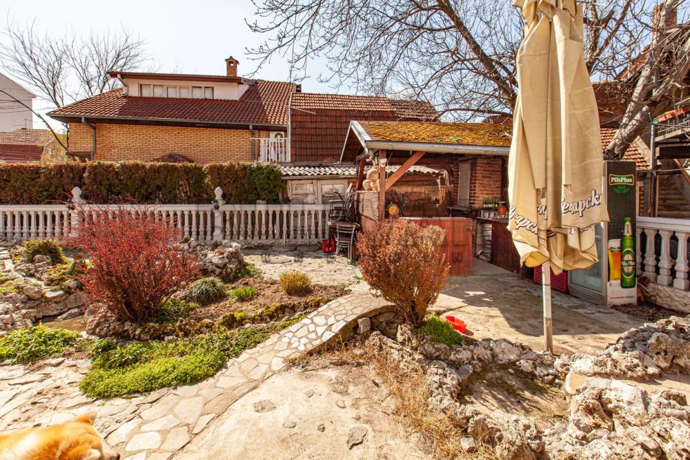 Slika 10 - Primorska,  Kuća na prodaju, 324m2, 566.500€