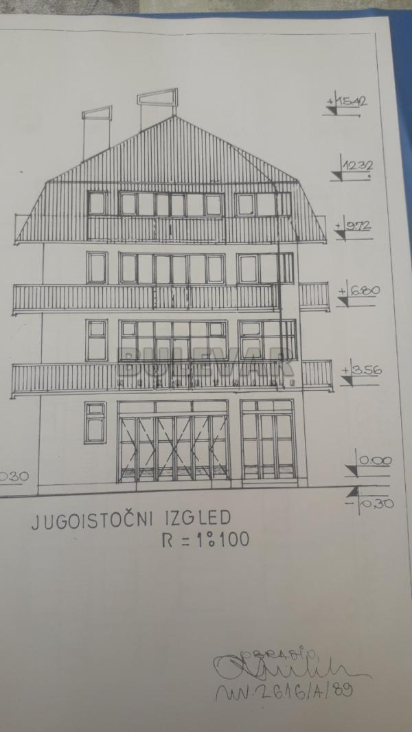 Slika 2 - Ratka Pavlovića,  Kuća na prodaju, 700m2, 360.000€