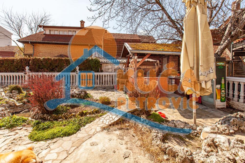 Slika 9 - Primorska,  Kuća na prodaju, 324m2, 566.500€