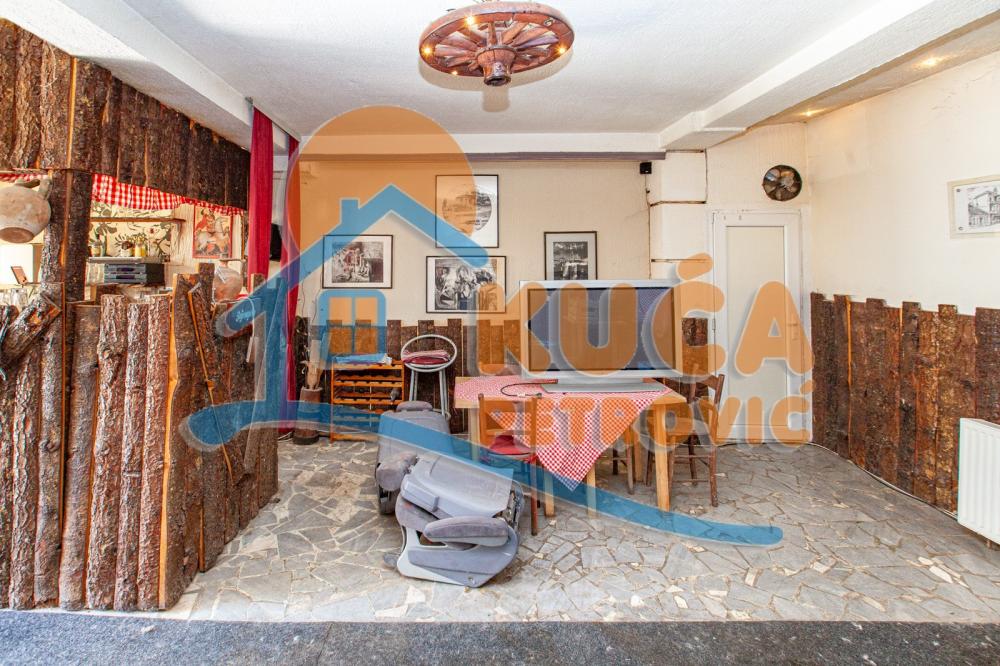 Slika 7 - Primorska,  Kuća na prodaju, 324m2, 566.500€