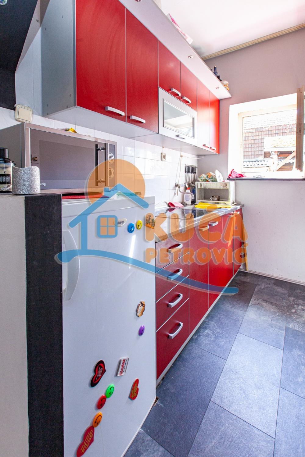 Slika 0 - Primorska,  Kuća na prodaju, 324m2, 566.500€