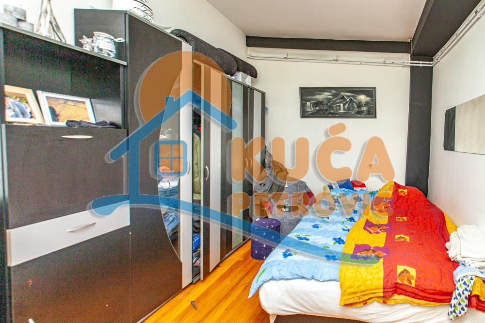 Slika 1 - Primorska,  Kuća na prodaju, 324m2, 566.500€