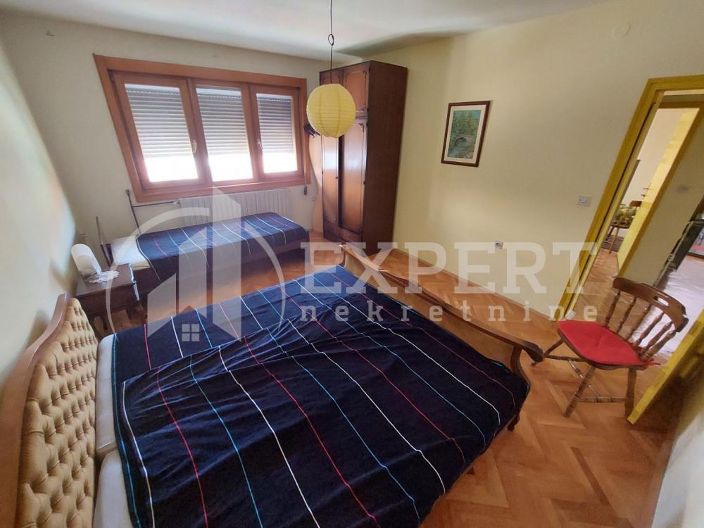 Slika 5 - Cara Lazara,  Kuća za izdavanje, 75m2, 400€
