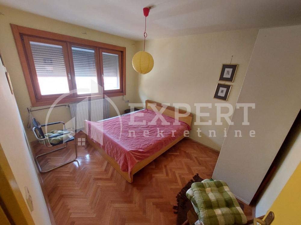 Slika 7 - Cara Lazara,  Kuća za izdavanje, 75m2, 400€
