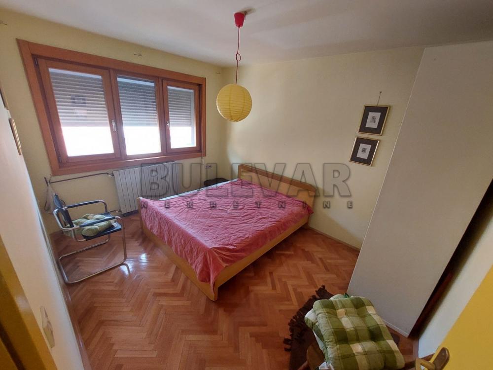 Slika 7 - Cara Lazara,  Kuća za izdavanje, 75m2, 400€