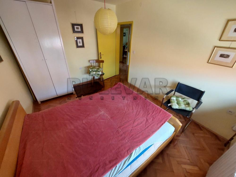 Slika 6 - Cara Lazara,  Kuća za izdavanje, 75m2, 400€