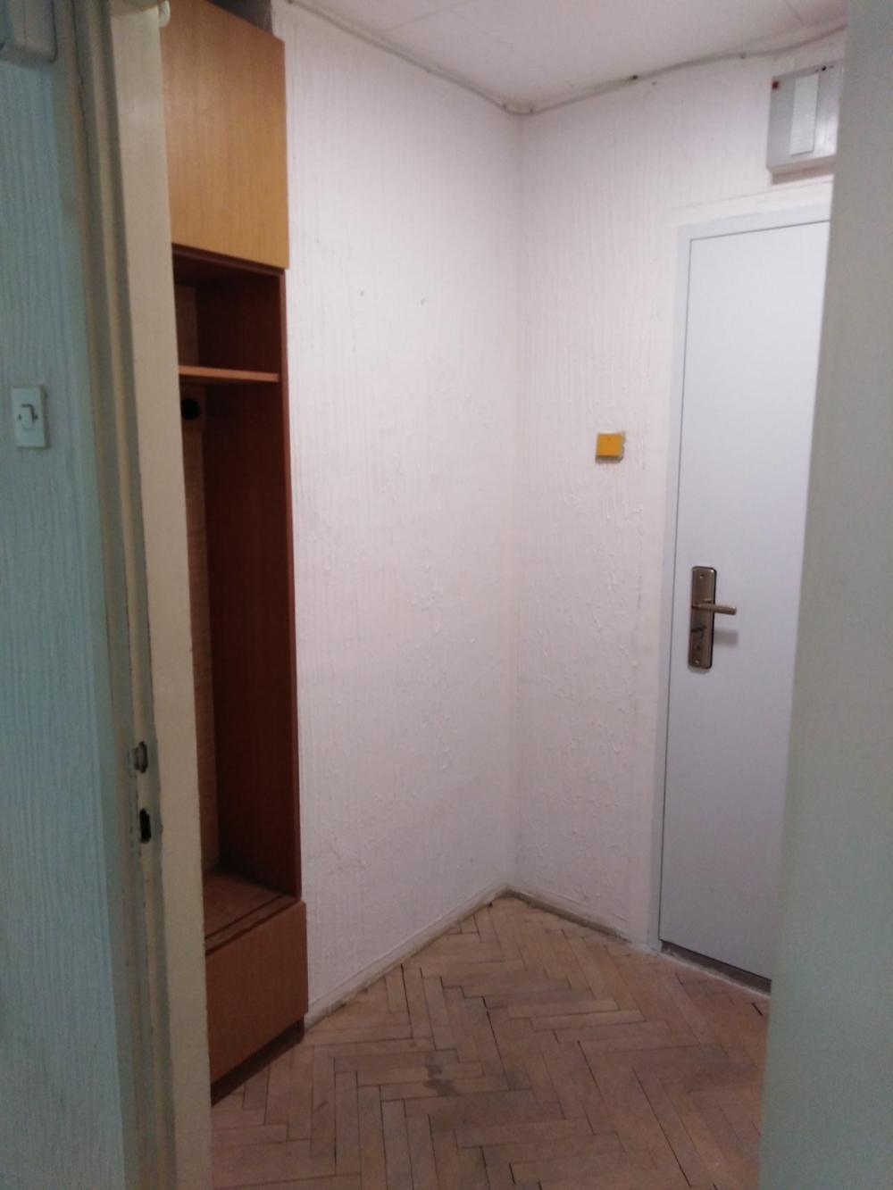 Slika 4 - Bulevar Nemanjića 76, Dvoiposoban stan za izdavanje, 220€