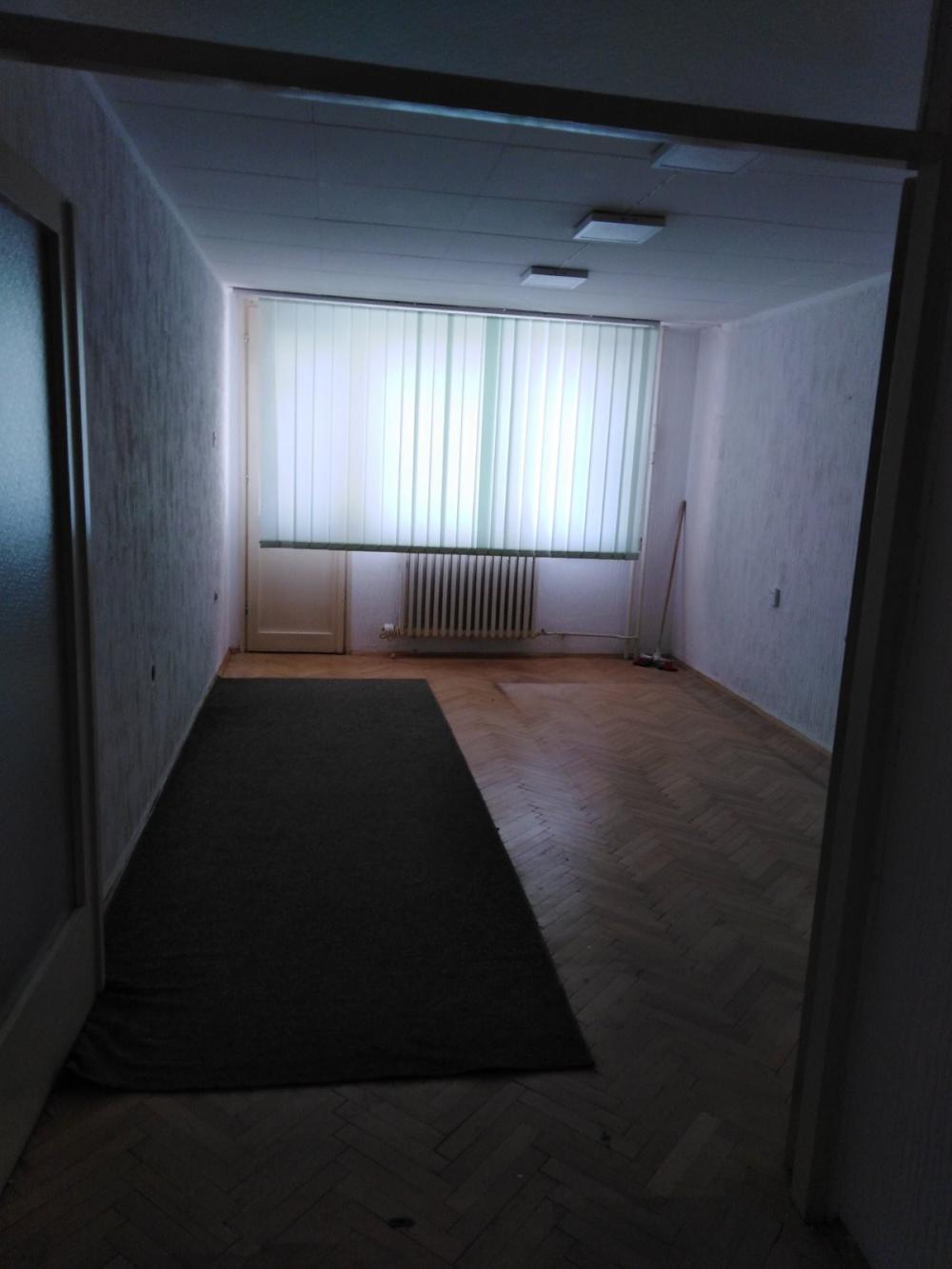 Glavna slika -Bulevar Nemanjića 76, Dvoiposoban stan za izdavanje, 220€