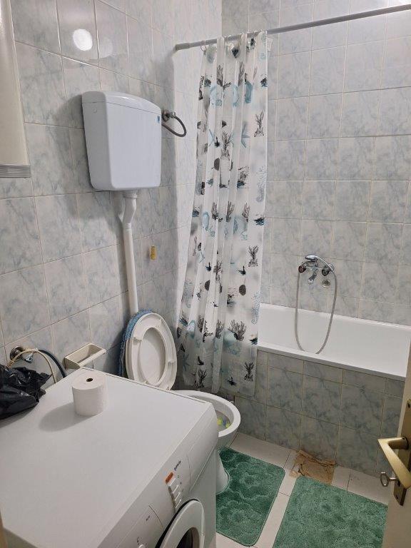 Slika 1 - Dvosoban stan za izdavanje, 52m2, 300€