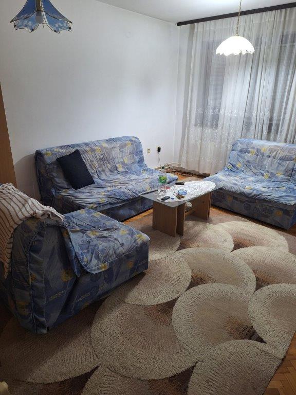 Glavna slika -Dvosoban stan za izdavanje, 52m2, 300€