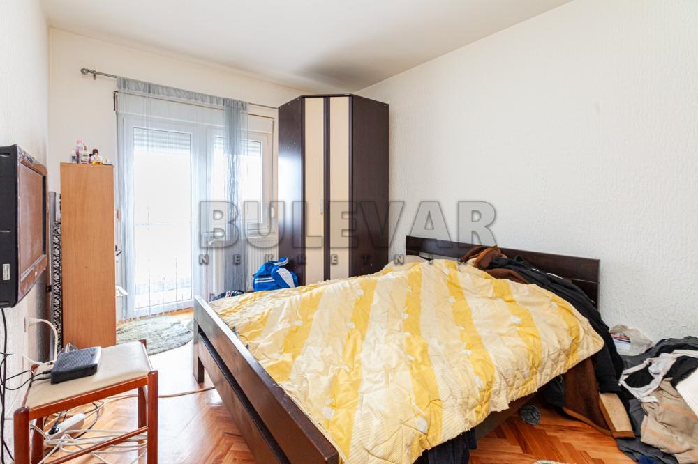 Slika 7 - Timočka,  Kuća na prodaju, 323m2, 200.000€