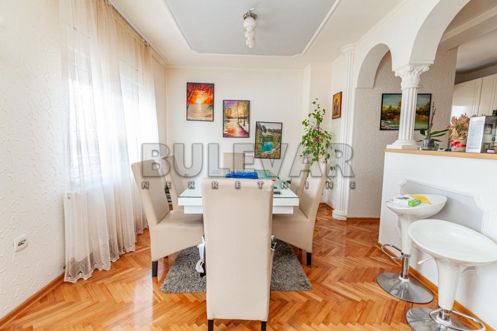 Slika 4 - Timočka,  Kuća na prodaju, 323m2, 200.000€