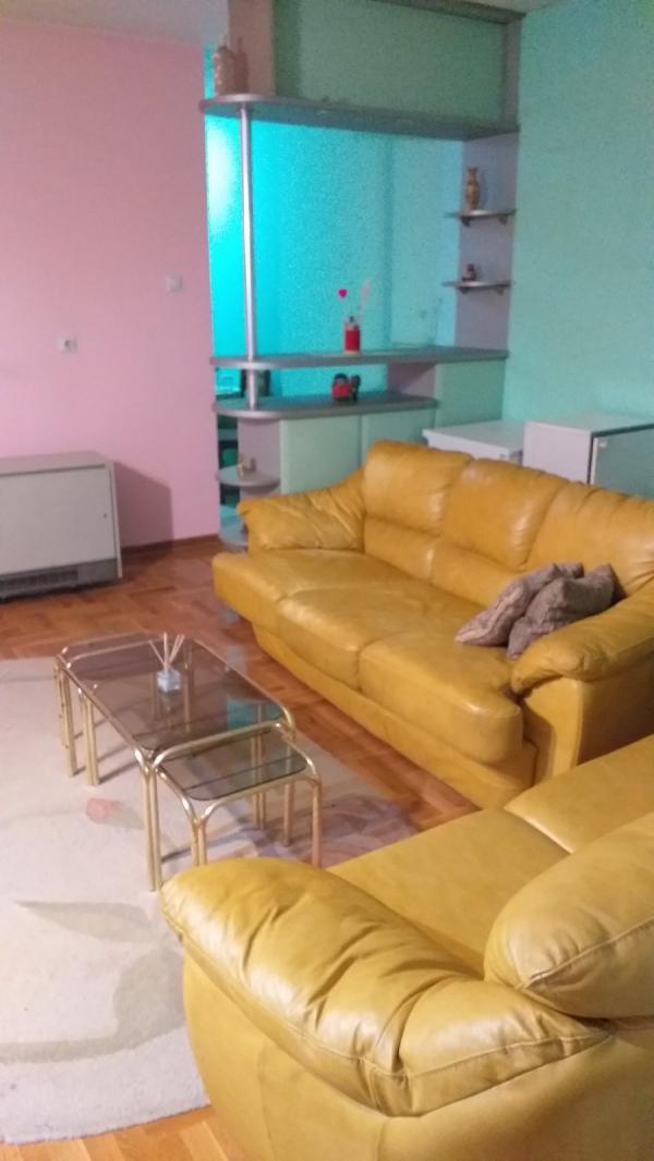 Slika 3 - Bulevar dr Zorana Đinđića 121, Trosoban stan za izdavanje, 69m2, 280€