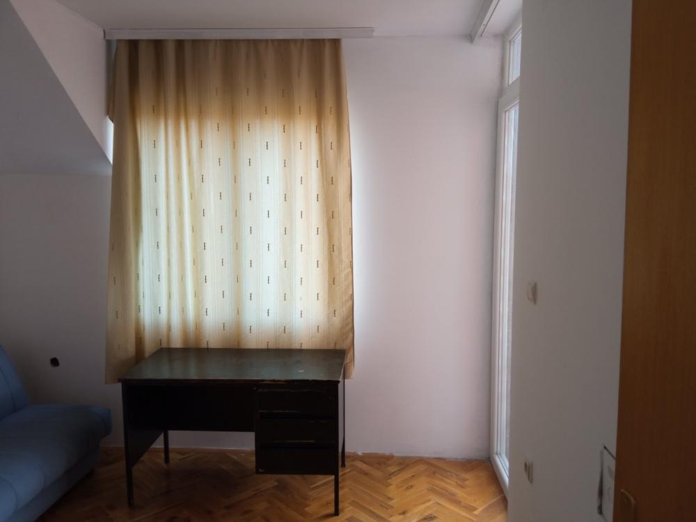 Slika 4 - Inženjera Birviša , Kuća za izdavanje, 100m2, 200€
