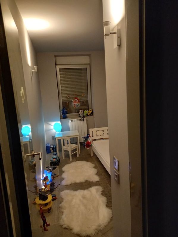 Slika 8 - Narodnog fronta, Četvorosoban stan na prodaju, 105m2, 0€