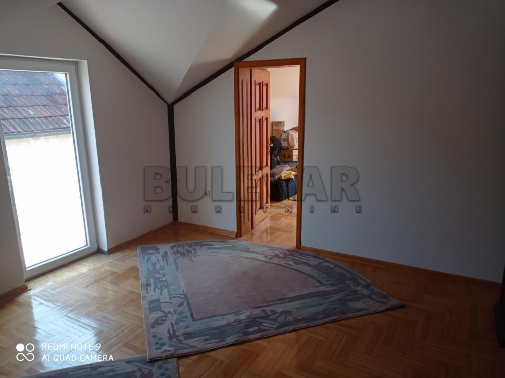 Slika 6 - Drainčeva,  Kuća na prodaju, 219m2, 160.000€